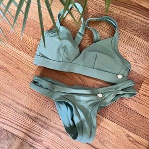 SunSeeker green bathing suit